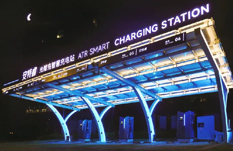 風(fēng)起鳳城，滿電出擊丨安特睿光儲(chǔ)充智慧充電站正式投運(yùn)